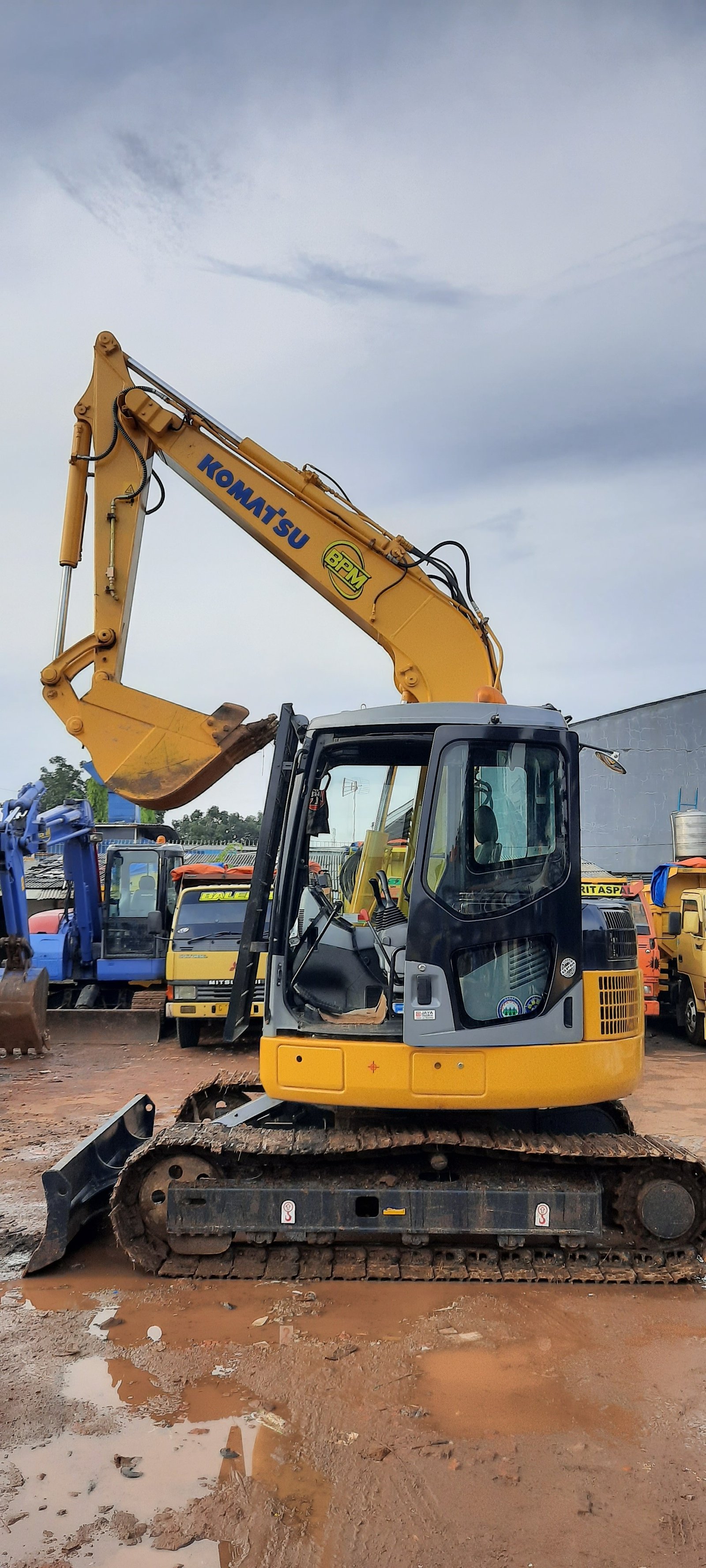Heavy Equipment Rental Services